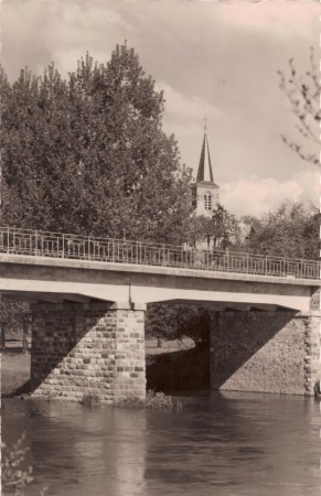 Le pont et le clocher 1961